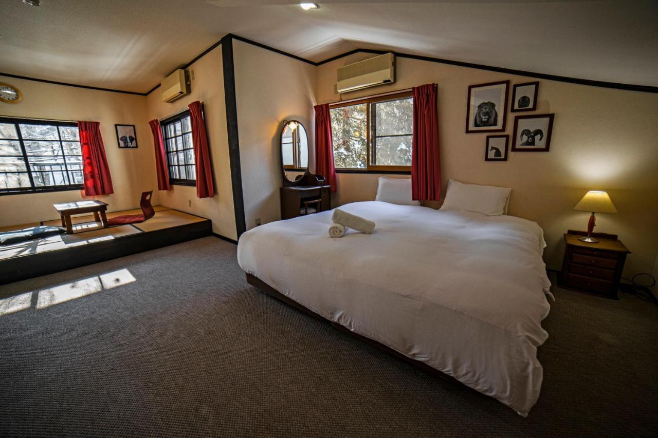 Hakuba Matata Lodge Exterior photo